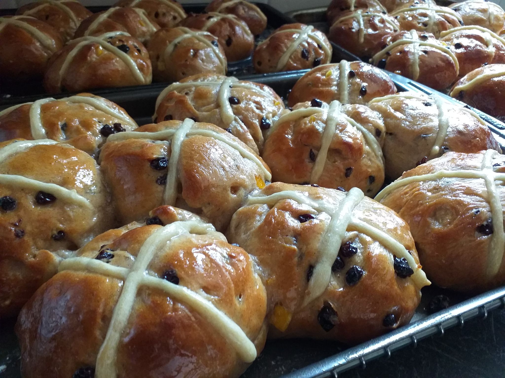 hot cross buns